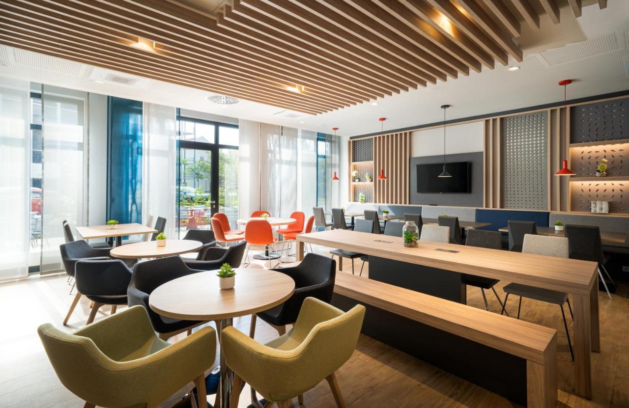 Holiday Inn Express - Rosenheim By Ihg Экстерьер фото